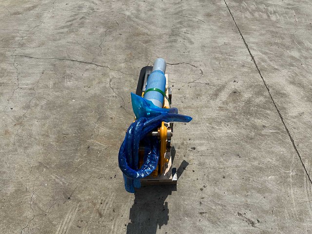 Sailing - 2025 - 35 - hydraulische hamer - afbeelding 4 van  9