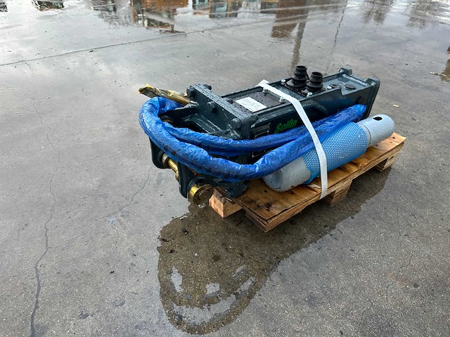 Sailing - 2025 - 35 - hydraulische hamer - afbeelding 6 van  10