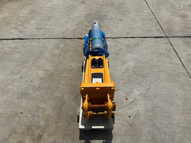 Sailing - 2025 - 40 - hydraulische hamer - afbeelding 4 van  10