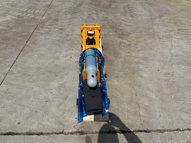 Sailing - 2025 - 40 - hydraulische hamer - afbeelding 8 van  10