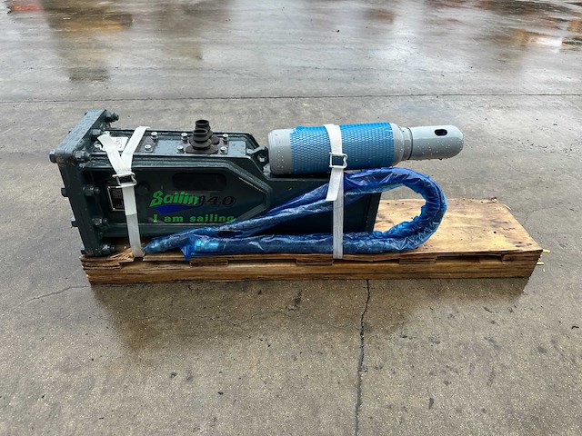 Sailing - 2025 - 40 - hydraulische hamer. - afbeelding 5 van  8