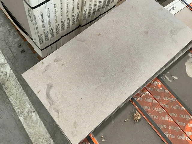 Saime vloertegel 13,8 m2 - afbeelding 2 van  4