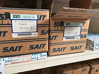 Sait r-saitrol/ saitex re grote partij diverse schuurband - afbeelding 3 van  10