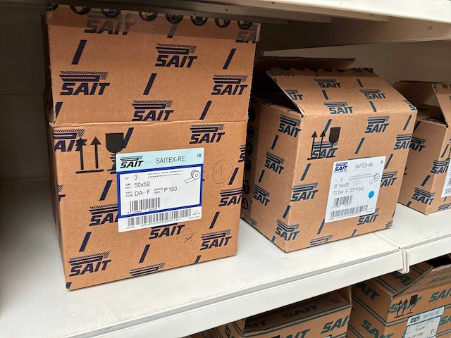 Sait r-saitrol/ saitex re grote partij diverse schuurband - afbeelding 9 van  10