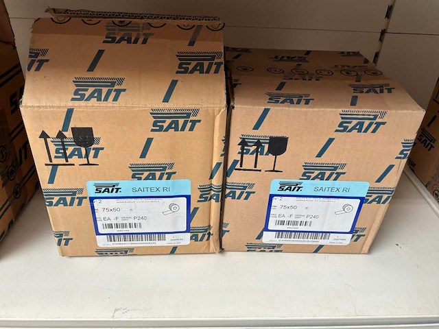 Sait r-saitrol/ saitex re grote partij diverse schuurband - afbeelding 10 van  10