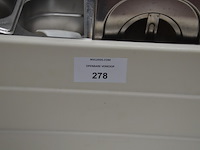 Saladette zonder merk met 9 inox bakjes (20) - afbeelding 5 van  6