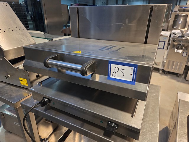 Salamander - afbeelding 1 van  8