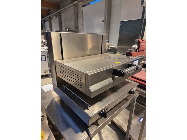 Salamander - afbeelding 2 van  8