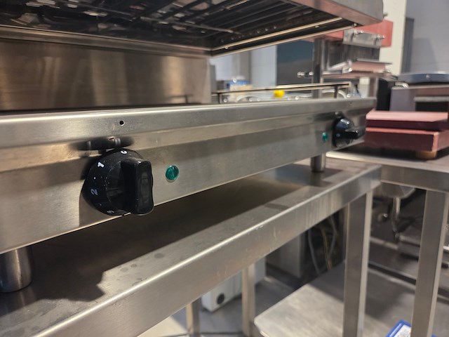 Salamander - afbeelding 7 van  8