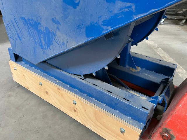 Salesbridges bv kiepbak - afbeelding 6 van  6