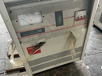 Salicru ret 6-2 t/t spanningsstabilisator - afbeelding 3 van  5