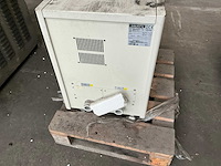 Salicru ret 6-2 t/t spanningsstabilisator - afbeelding 4 van  5