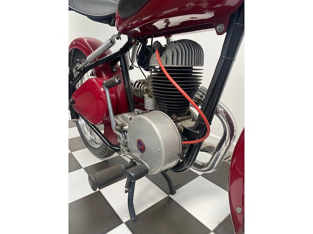 Salira lion fast 200 motorfiets - afbeelding 10 van  10