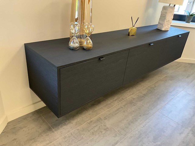 Salontafel en hangwandkast - afbeelding 13 van  13