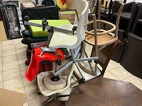 Salontafel en partij stoelen - afbeelding 3 van  3