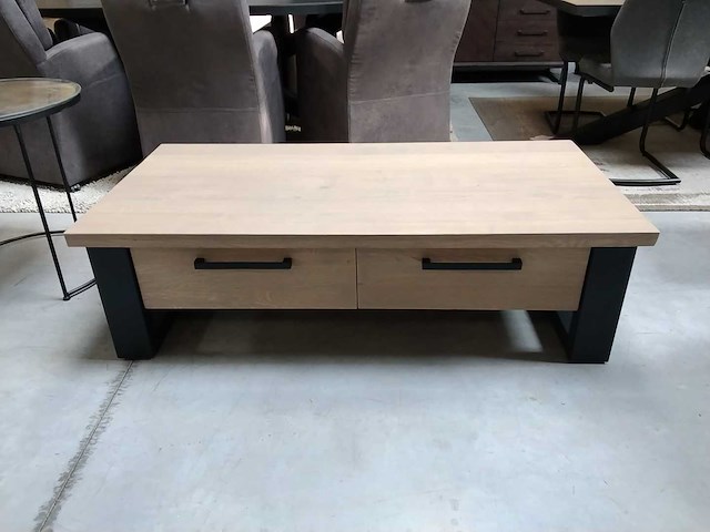 Salontafel massief eik - afbeelding 1 van  4