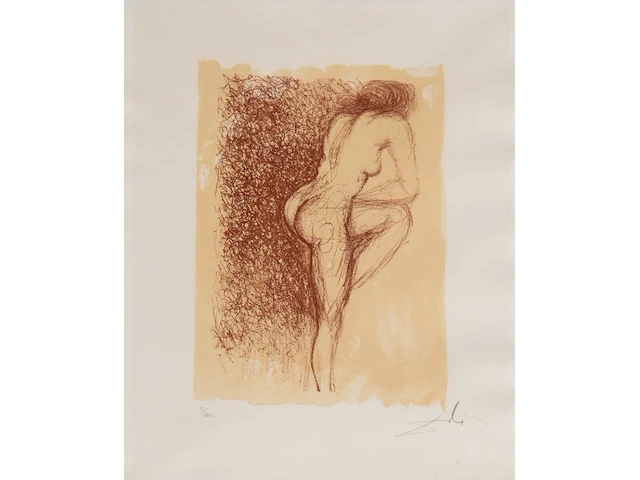 Salvador dali (1904-1989), gala (1967), lithograph, n° 5/150 31 x 22 cm. (12.19 x 8.66 in.), frame: 61 x 52 cm. (24.01 x 20.46 in.) - afbeelding 1 van  4