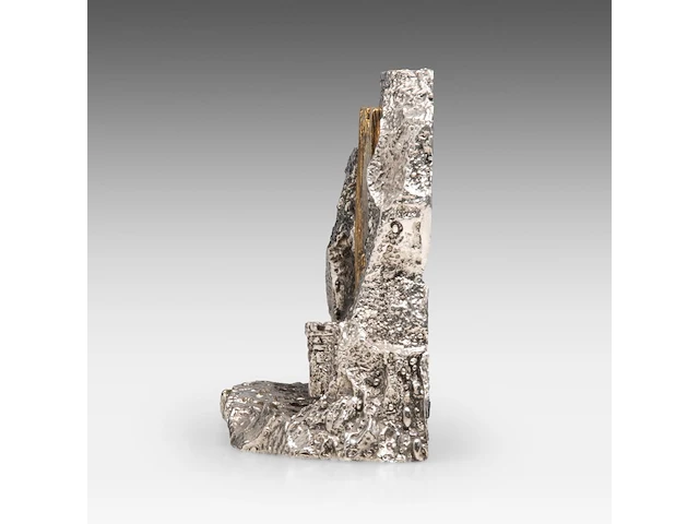 Salvador dali (1904-1989), 'wailing wall - baruch b ha shem', metal menorah sculpture 17.5 x 30 cm. (6.88 x 11.81 in.) - afbeelding 3 van  7
