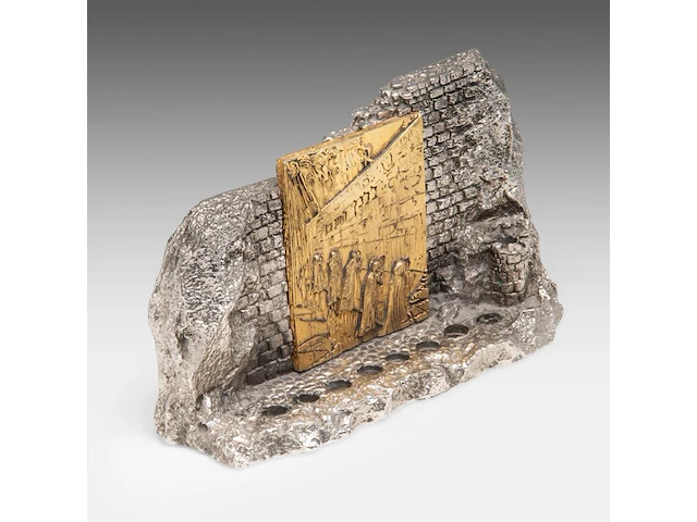 Salvador dali (1904-1989), 'wailing wall - baruch b ha shem', metal menorah sculpture 17.5 x 30 cm. (6.88 x 11.81 in.) - afbeelding 7 van  7