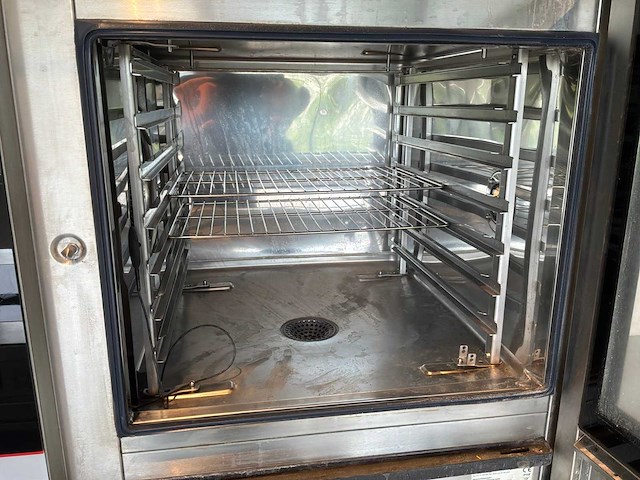Salvis - s611qprntbuwoo - combisteamer cucina evo showroom model - afbeelding 3 van  5