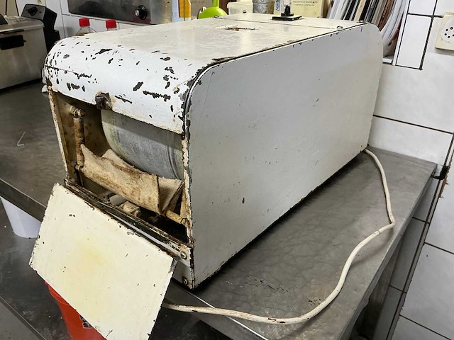 Sälzer sandwich uitrolmachine - afbeelding 3 van  4