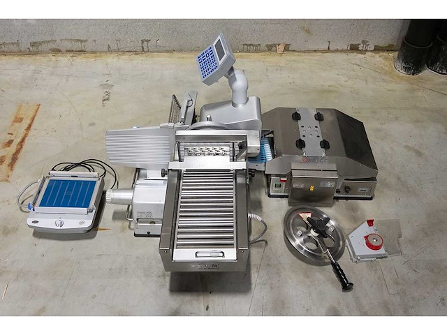 Sam - 2014 - p310f - automatische snijmachine - afbeelding 4 van  7