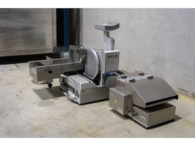 Sam - 2016 - 310fv p3 - automatische snijmachine + verpakkingsstation - afbeelding 3 van  8