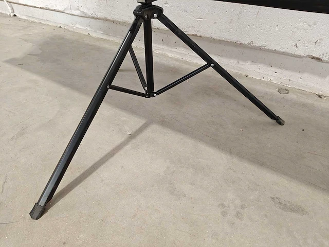 Sam creative - projection screen - afbeelding 6 van  7