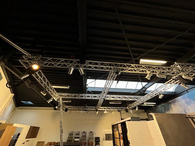 Samengesteld lot 1001 tem 1007 - afbeelding 1 van  7