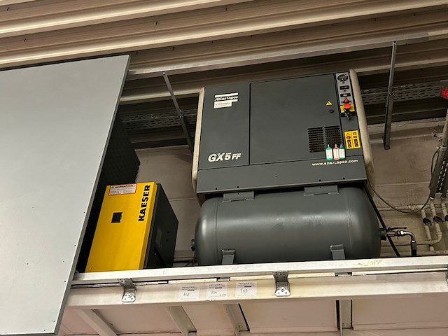 Samengesteld lot 102-103 - afbeelding 1 van  1