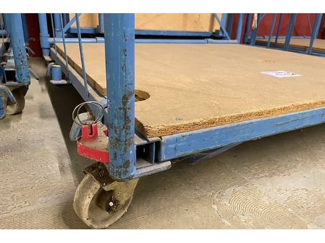 Samengesteld lot 1201-1211 rolkarren - afbeelding 4 van  6