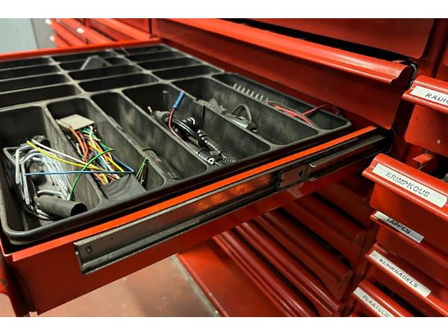 Samengesteld lot 159 tem162 - afbeelding 7 van  7