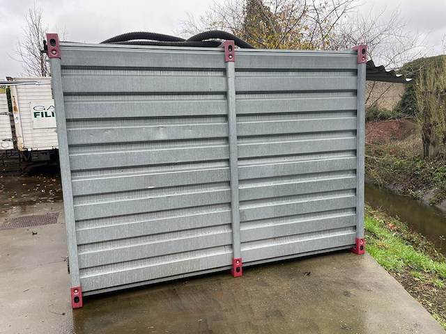 Samengesteld lot 801 met inhoud - afbeelding 1 van  8