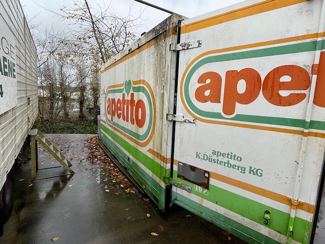 Samengesteld lot 802 met inhoud, auto onderdelen - afbeelding 1 van  7