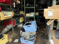 Samengesteld lot 803 met inhoud, auto onderdelen - afbeelding 3 van  6