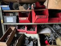 Samengesteld lot 803 met inhoud, auto onderdelen - afbeelding 4 van  6