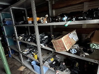 Samengesteld lot 803 met inhoud, auto onderdelen - afbeelding 5 van  6