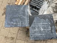 Samples lime black honed natuursteen tuintegels ca.9m2 - afbeelding 1 van  3