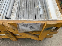 Samples natuursteen tuintegels - afbeelding 2 van  3