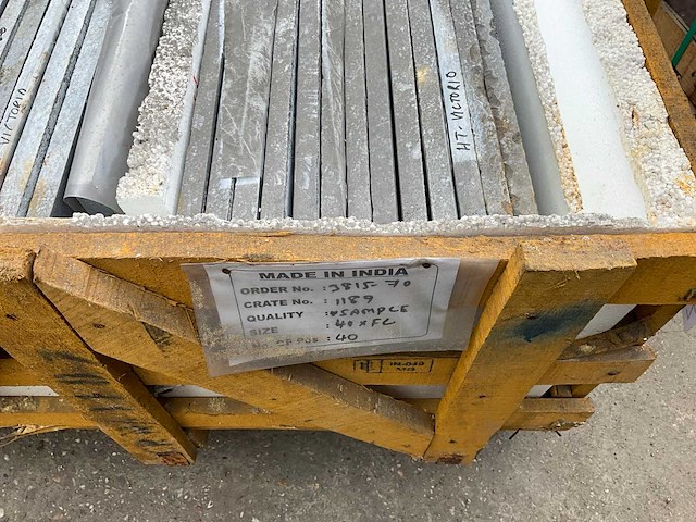 Samples natuursteen tuintegels - afbeelding 2 van  3