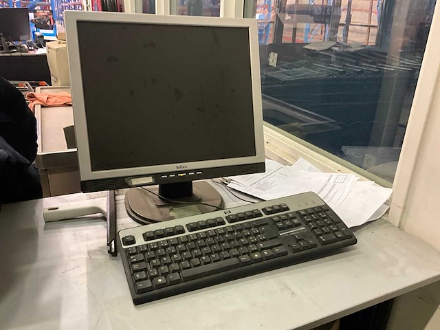 Samsung- belinea computerscherm (2x) - afbeelding 4 van  6