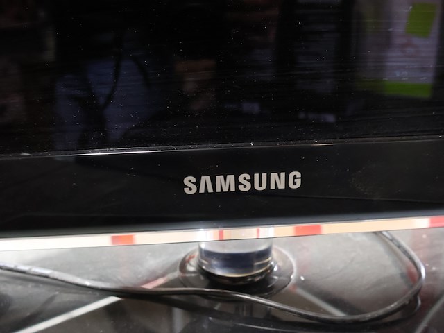 Samsung 32 inch tv - afbeelding 2 van  6