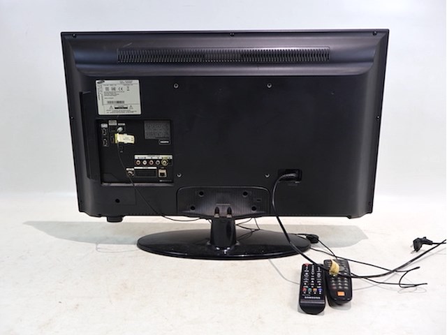 Samsung 32 inch tv - afbeelding 2 van  4