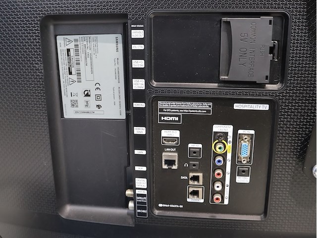 Samsung 49inch tv met soundbar - afbeelding 5 van  5