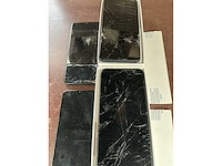 Samsung a03 beschadigde smartphone (4x) - afbeelding 2 van  2