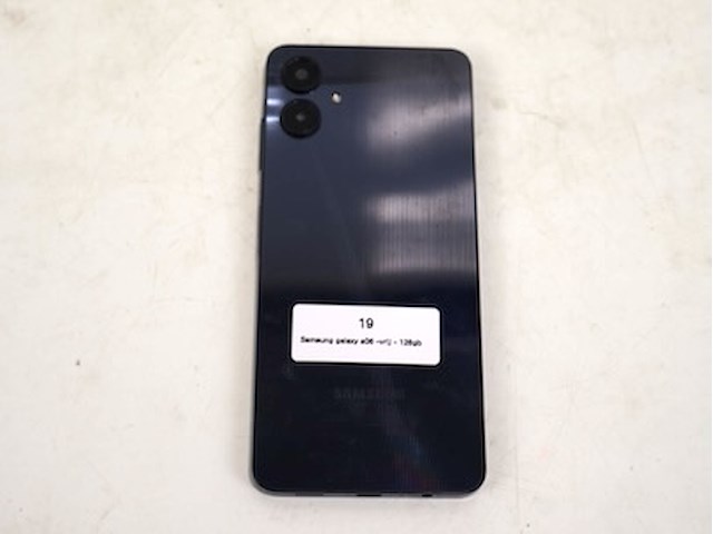Samsung a06 - afbeelding 2 van  2