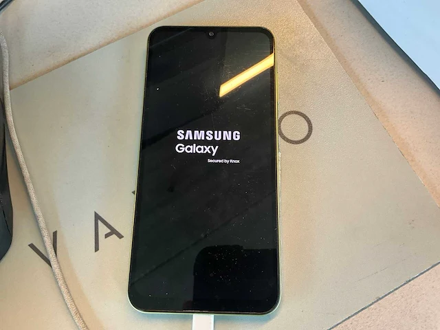Samsung galaxy smartphone - afbeelding 1 van  6