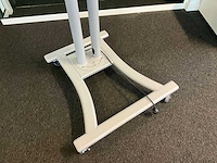 Samsung lh32dce display op mobiele standaard - afbeelding 2 van  7