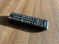 Samsung lh32dce display op mobiele standaard - afbeelding 7 van  7