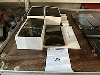 Samsung mobiele gebruikte smartphones met glasschade (4x) - afbeelding 1 van  2